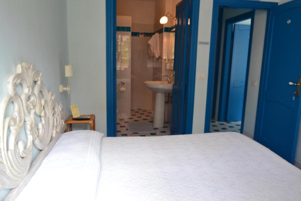 Hotel La Lampara Golfo Aranci Quarto foto